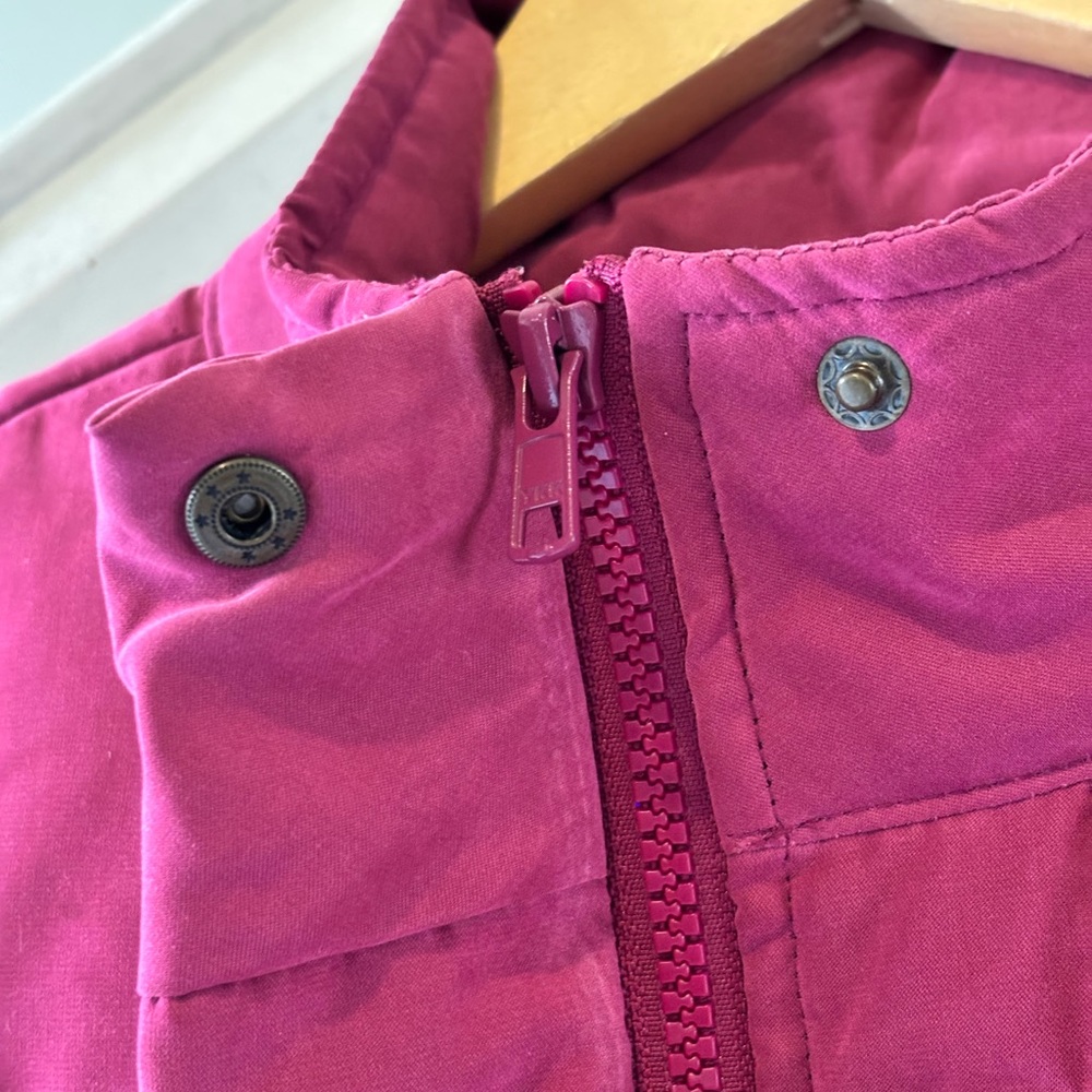 Orvis Women’s Quilted Vest Small Magenta Outdoor Winter Lined Outerwear Feathers - Picture 5 of 16